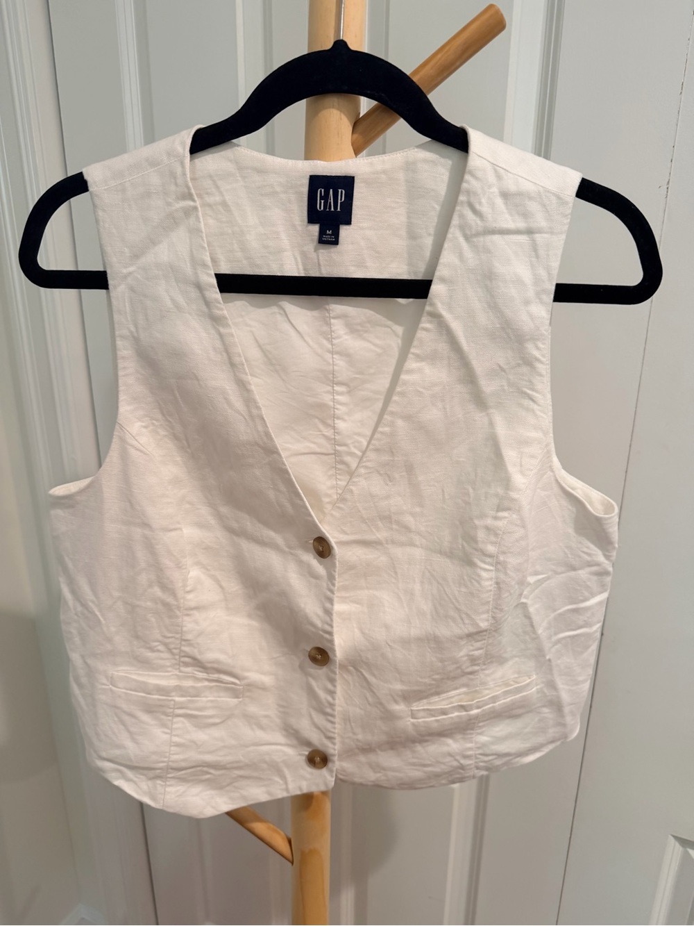 GAP White Button-Front Linen cotton Vest